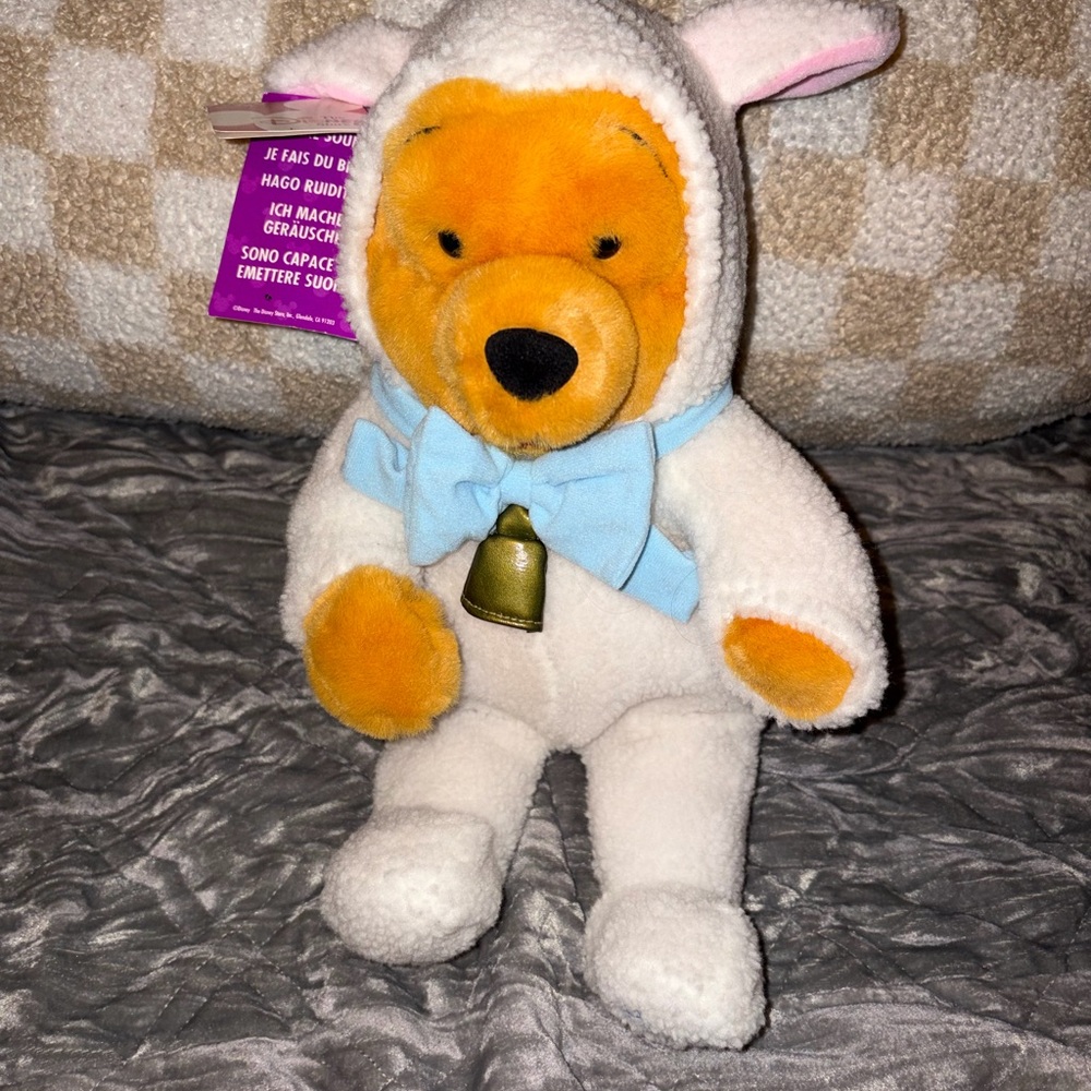 NWT Lamby Pooh The Disney Store 13” Easter Plush